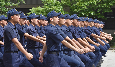 預備教育成果驗收-原地間警歌演唱